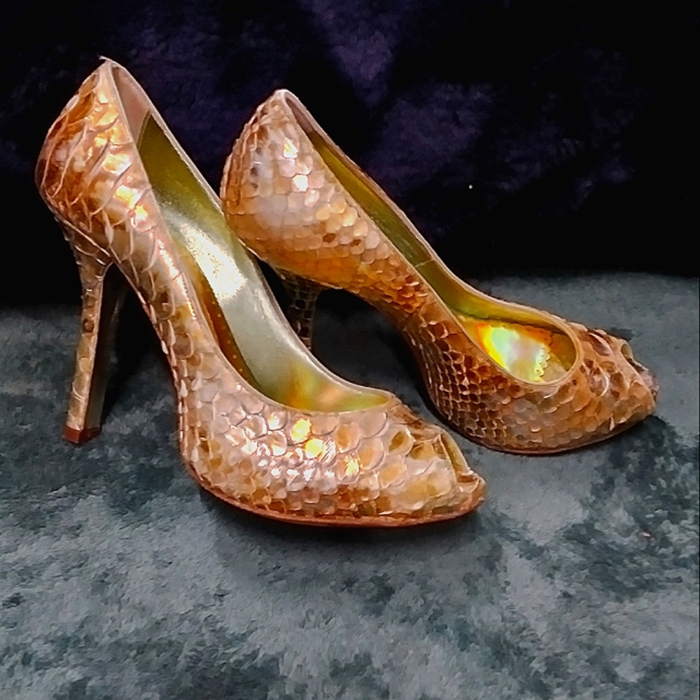 Snake Skin Pumps